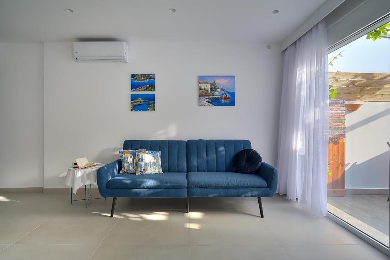 Sia Mare Seaside Apartments Фалираки Экстерьер фото