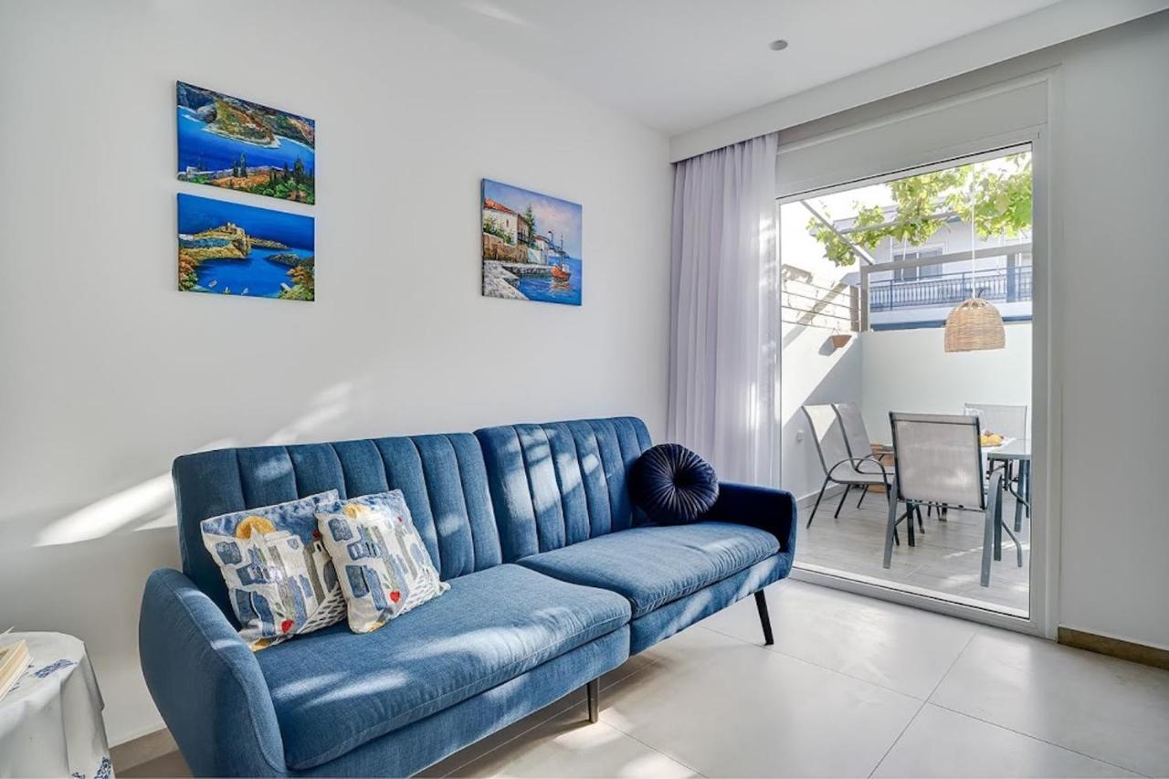 Sia Mare Seaside Apartments Фалираки Экстерьер фото